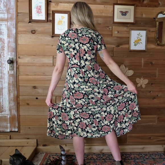Vintage 1990s Dress Women's US size 6 M Floral Print 90s Dresses Retro Thrift - Picture 3 of 10
